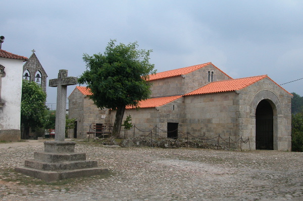 Igreja Moçárabe de São Pedro - Lourosa