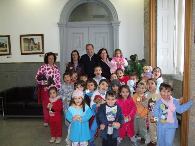 Crianças de Oliveira do Hospital recolheram fundos no Dia Nacional do Pijama