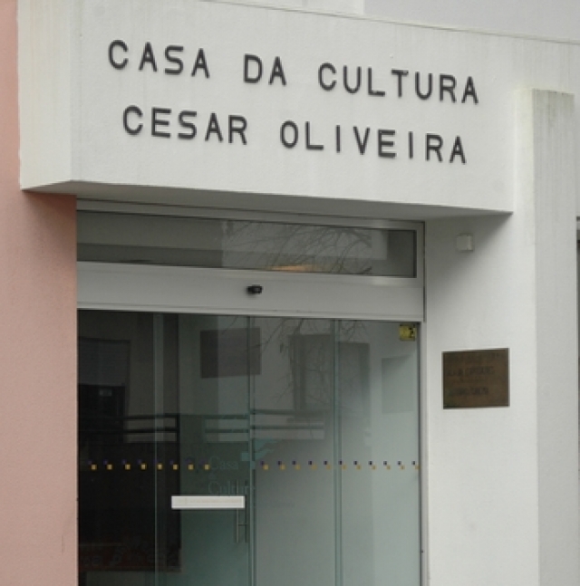 II Ciclo de Conferências “As línguas cruzam fronteiras” em Oliveira do Hospital