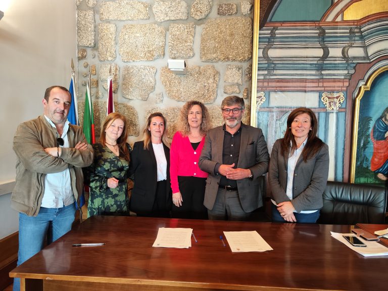 c261bce6c425e0aa4e6ea1199a68214d