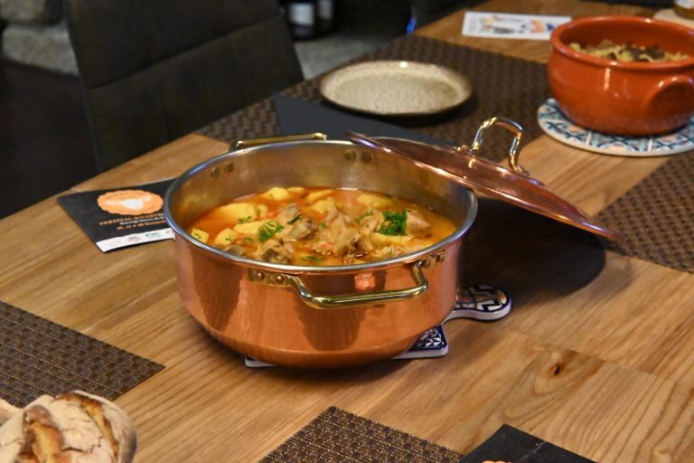 Borrego à Mesa - Festival Gastronómico