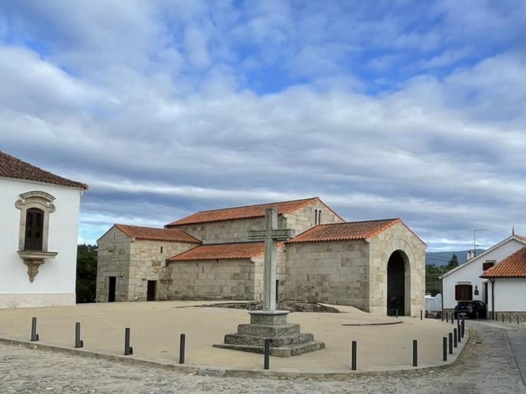 Igreja Moçárabe de Lourosa
