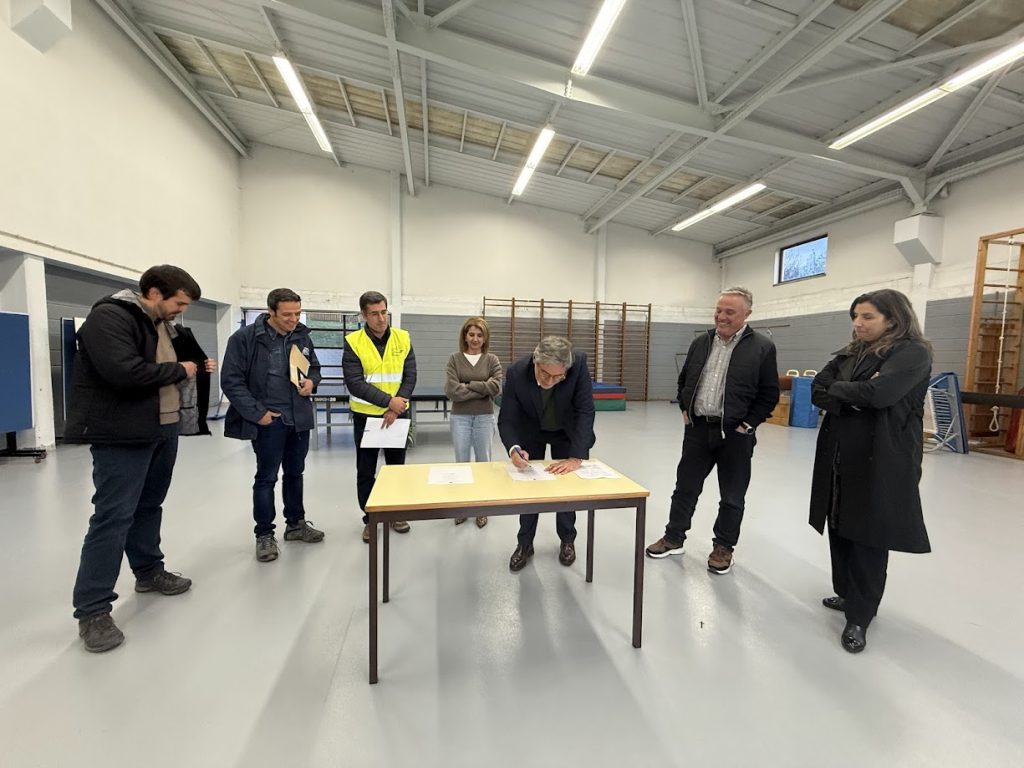 Investimento municipal requalifica Pavilhão Desportivo da Escola de Ponte das Três Entradas