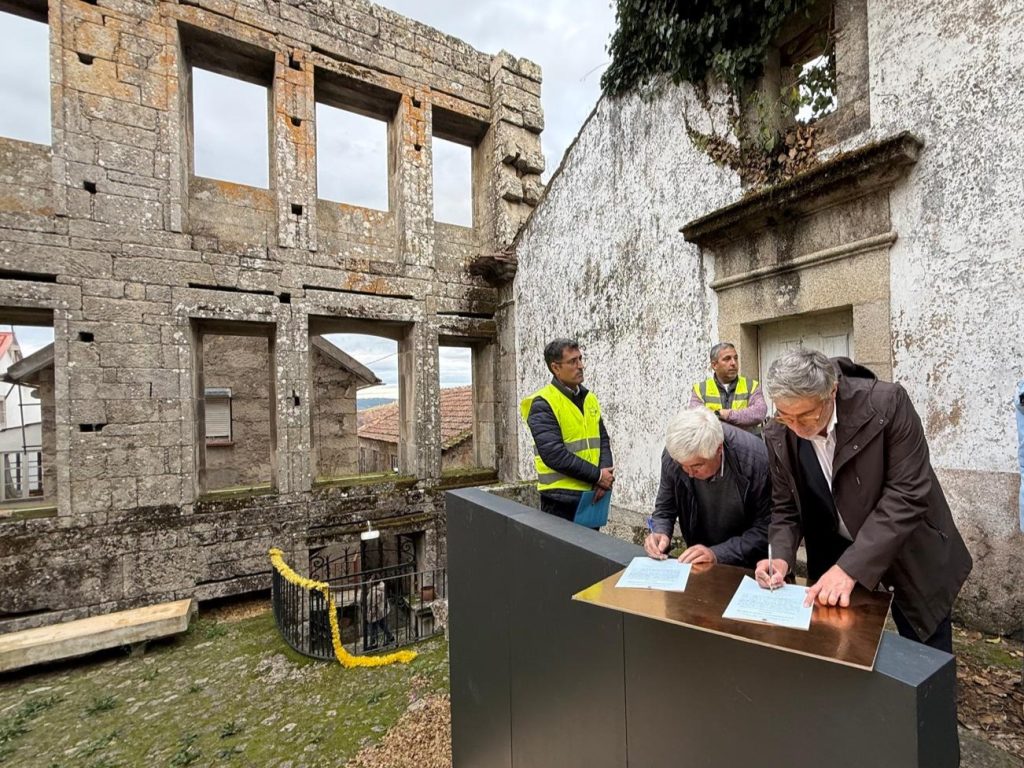 Município de Oliveira do Hospital investe na reconstrução do edifício secular Solar Pina Ferraz, em Aldeia das Dez