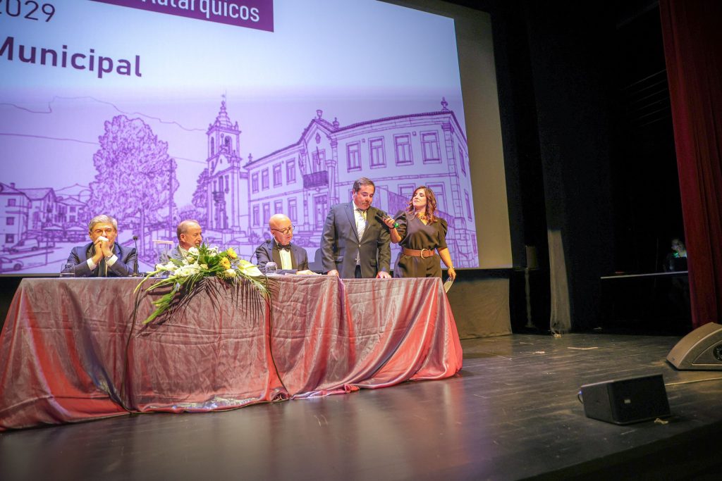Freguesia de Avô 
Presidente: Manuel Maria Golegã da Fonseca Pimentel de Sousa