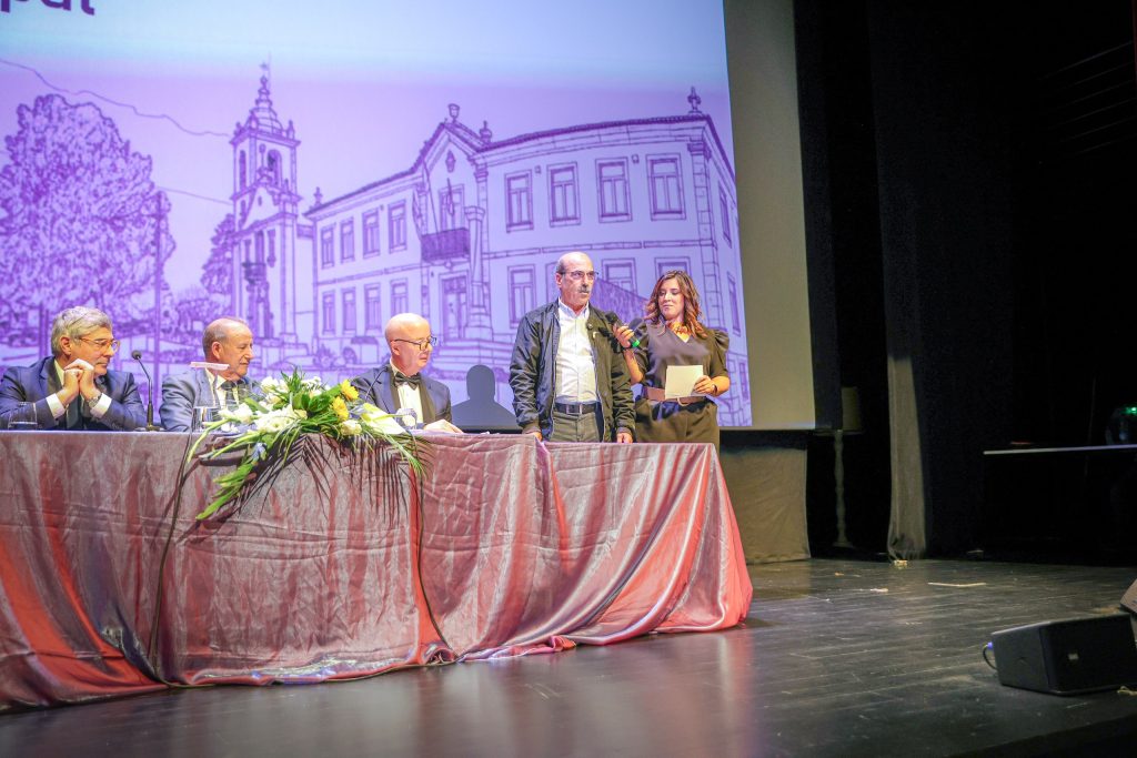 Freguesia de Meruge
Presidente: João Alberto Garcia de Abreu