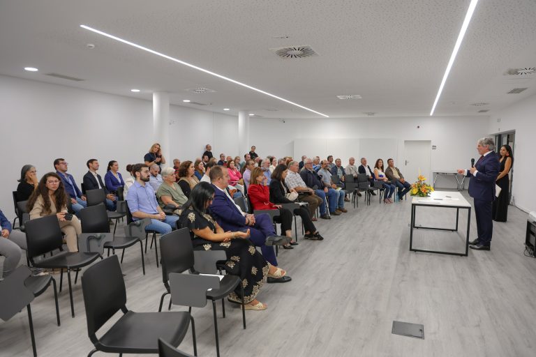 Câmara Municipal renova protocolos de cooperação financeira com grupos culturais