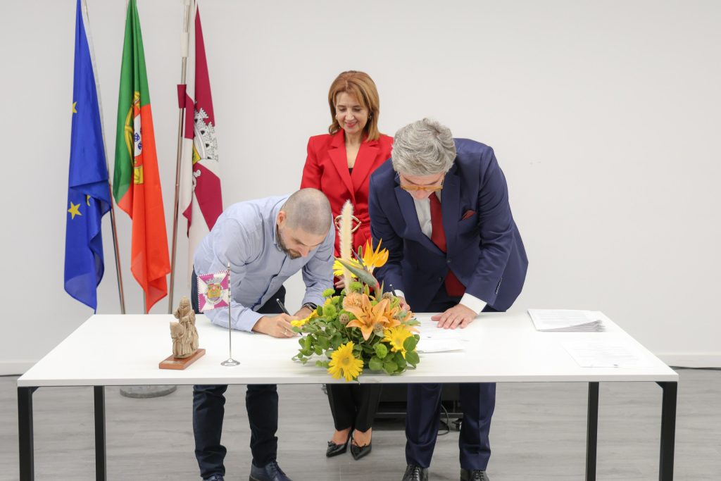 Câmara Municipal renova protocolos de cooperação financeira com grupos culturais