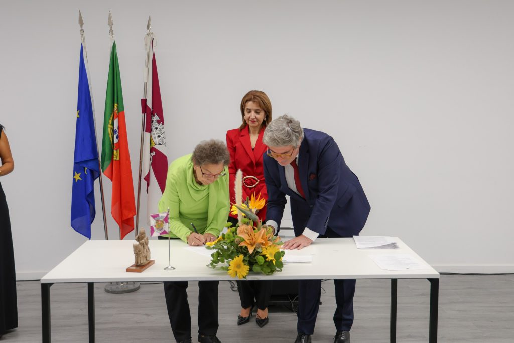 Câmara Municipal renova protocolos de cooperação financeira com grupos culturais