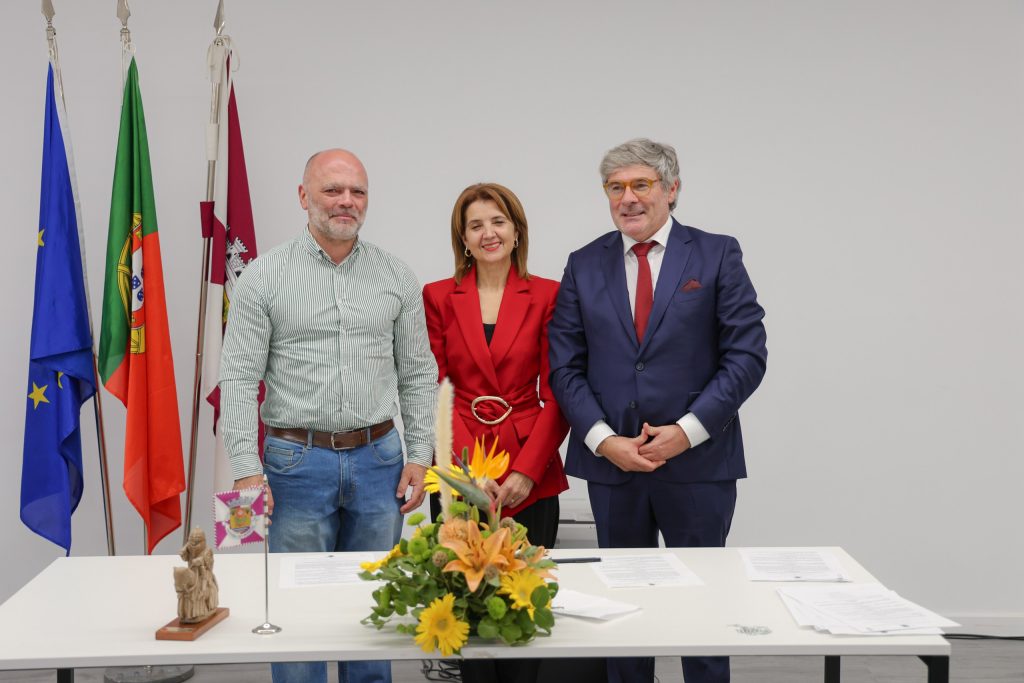 Câmara Municipal renova protocolos de cooperação financeira com grupos culturais