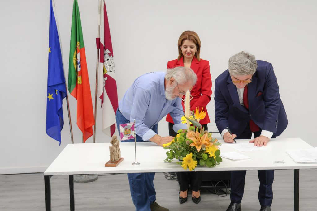 Câmara Municipal renova protocolos de cooperação financeira com grupos culturais
